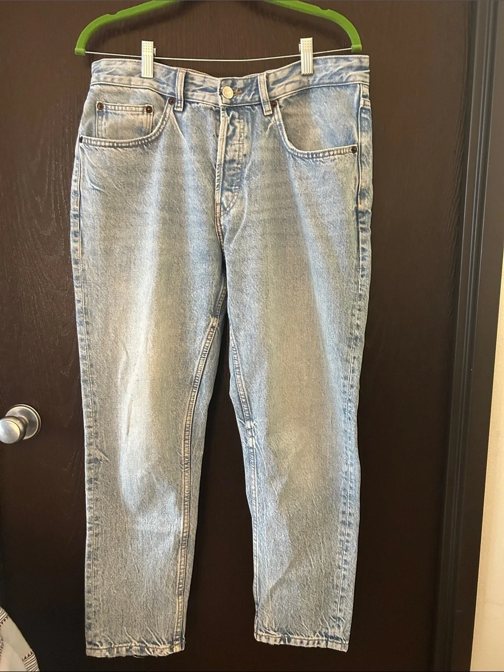 Zara Light Wash 32/26 Men’s Classic Straight Button Front Closure Jeans